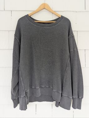 American Eagle Gray Big Hug Waffle Crewneck Sweatshirt Size Medium